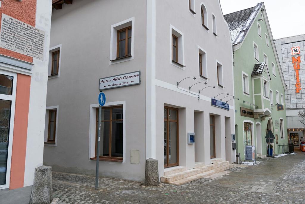 Anitas Altstadtpension Kelheim Exterior foto